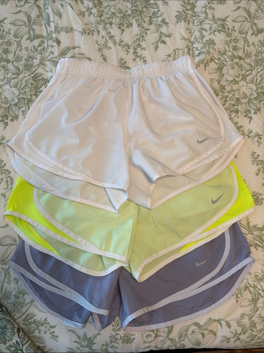 Nike Women's Athletic Shorts Set - White, Lime, Lavender